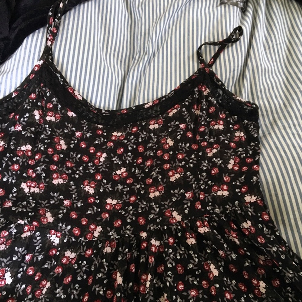 HOTTOPIC Black Skull & Rose Spaghetti Strap Dress